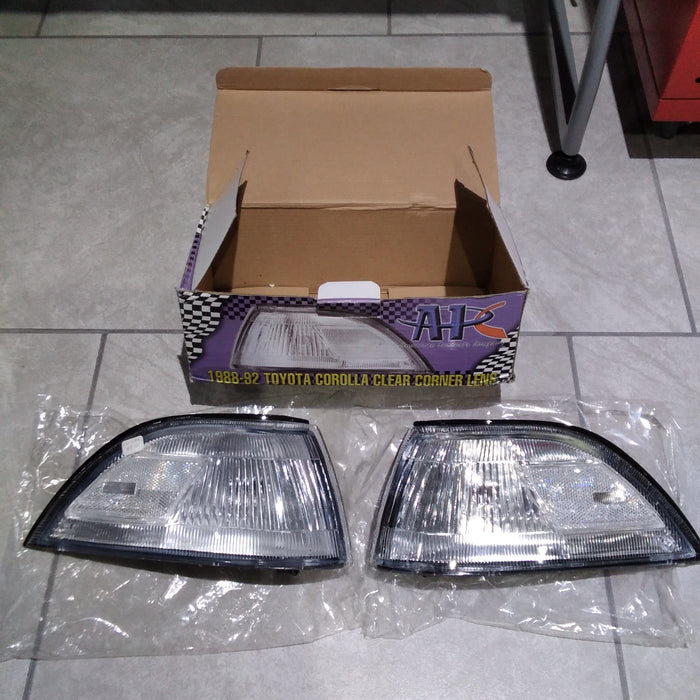 SALE - Corner Lamp-Clear Toyota Corolla 88-92