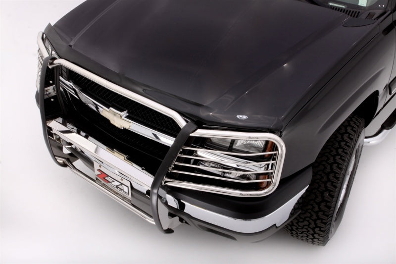 AVS 03-06 Chevy Avalanche (w/o Body Hardware) High Profile Bugflector II Hood Shield - Smoke