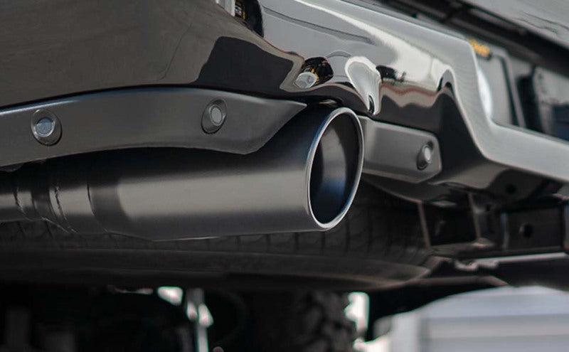 MagnaFlow 12 Jeep Grand Cherokee V8 6.4L Dual Split Rear Exit Stainless Cat Back Performance Exhaust